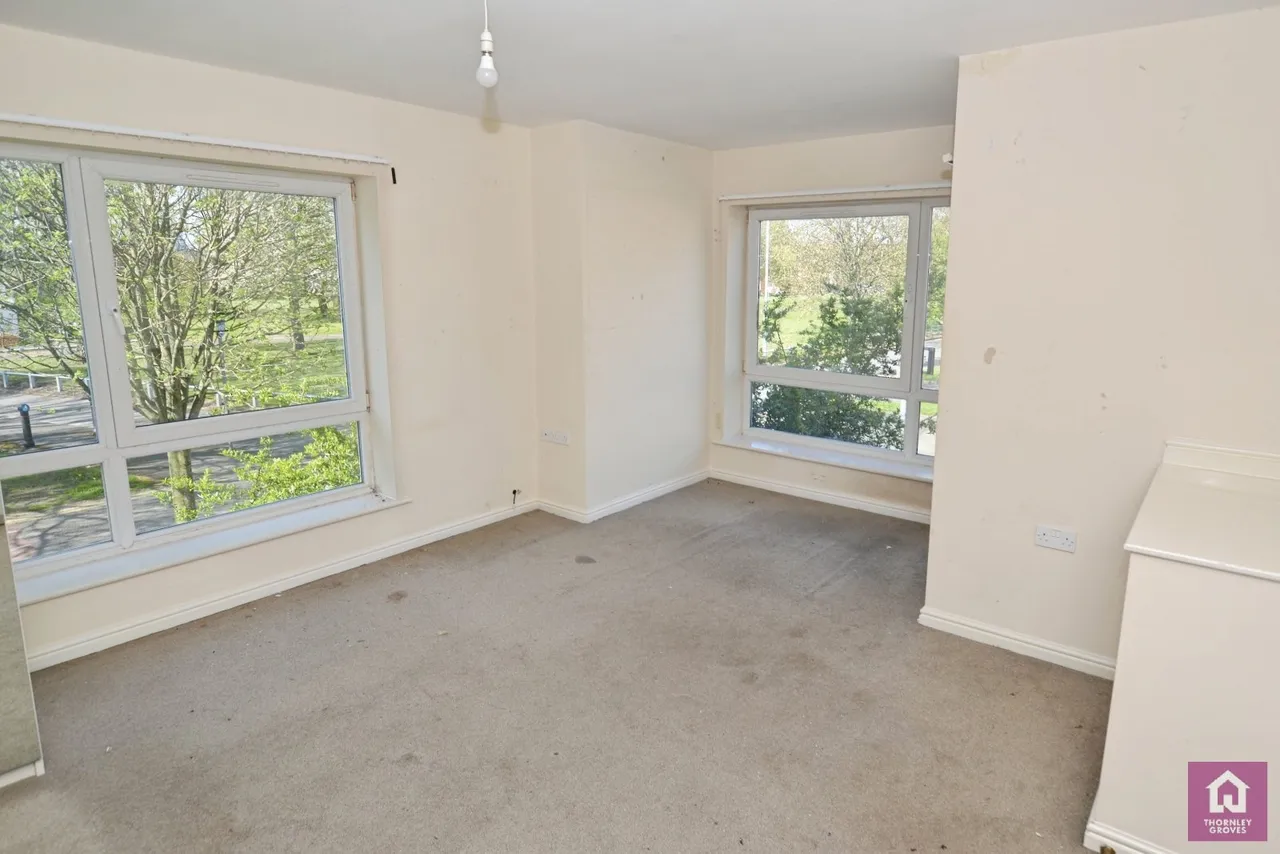 Greengage, Grove Village, M13, photo 9