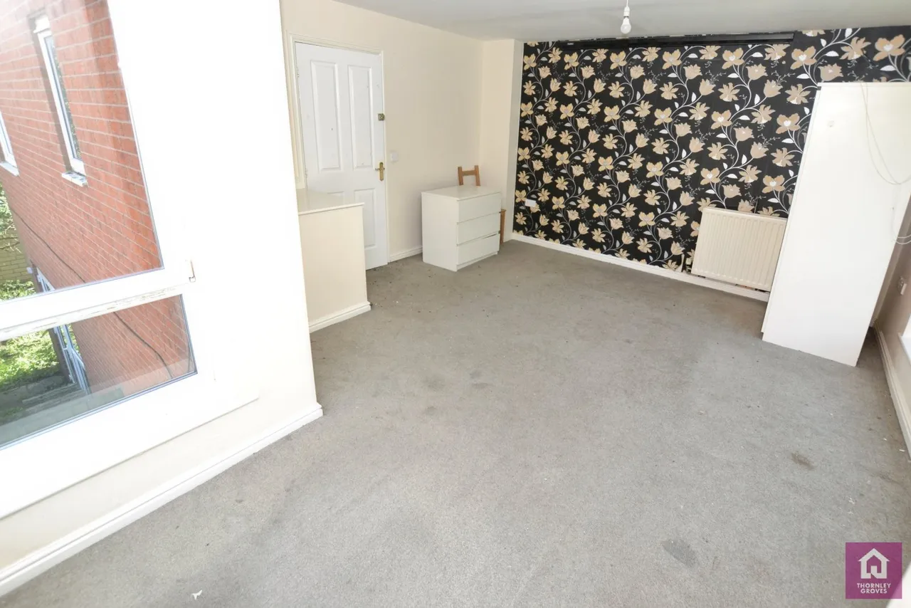 Greengage, Grove Village, M13, photo 8