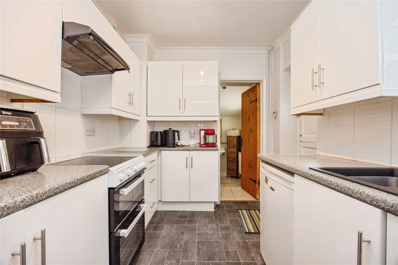 Higher Bore Street, Bodmin, PL31, photo 5