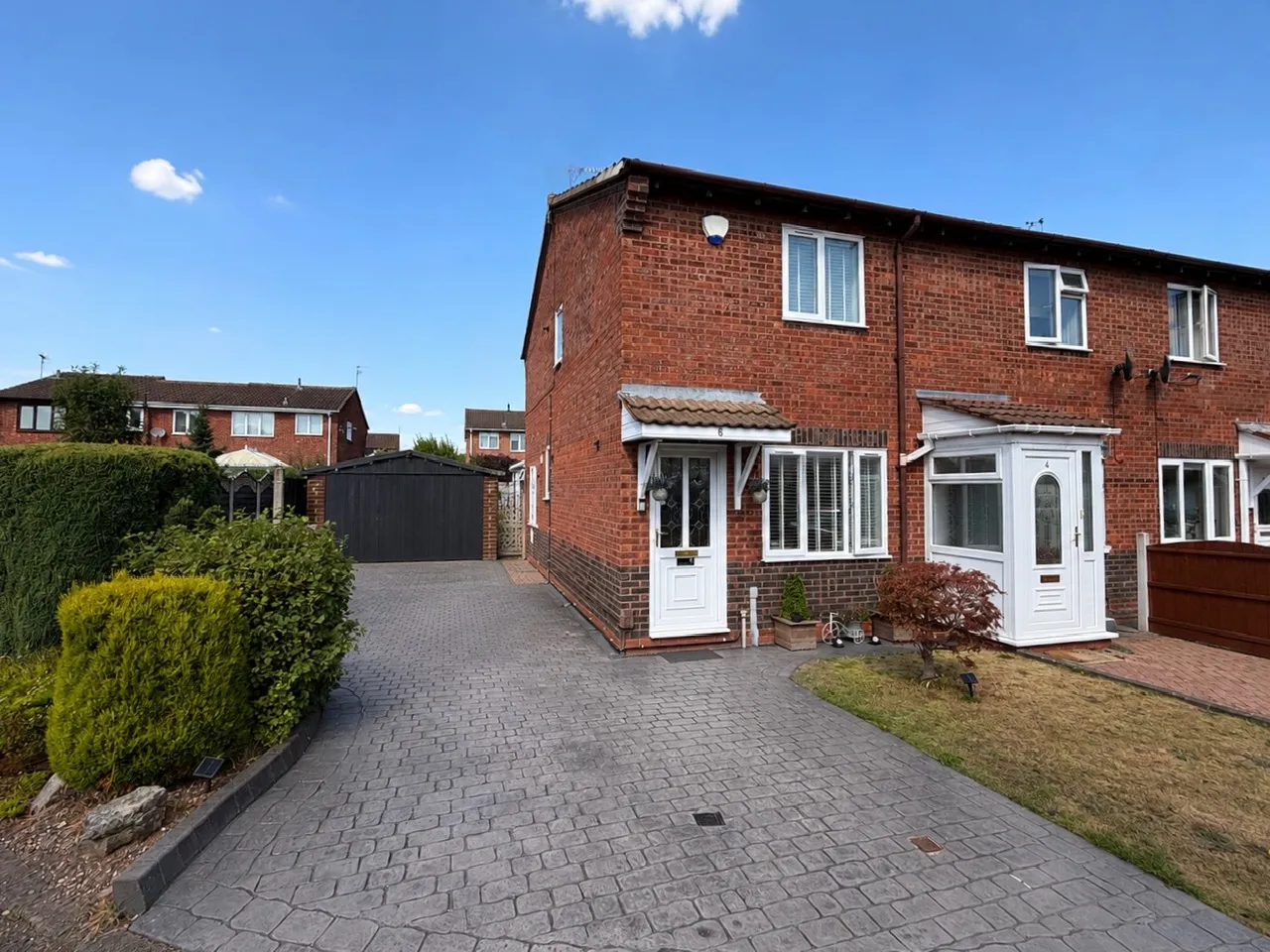 2 bed house for sale — Exbury Close, Pendeford, Wolverhampton, WV9