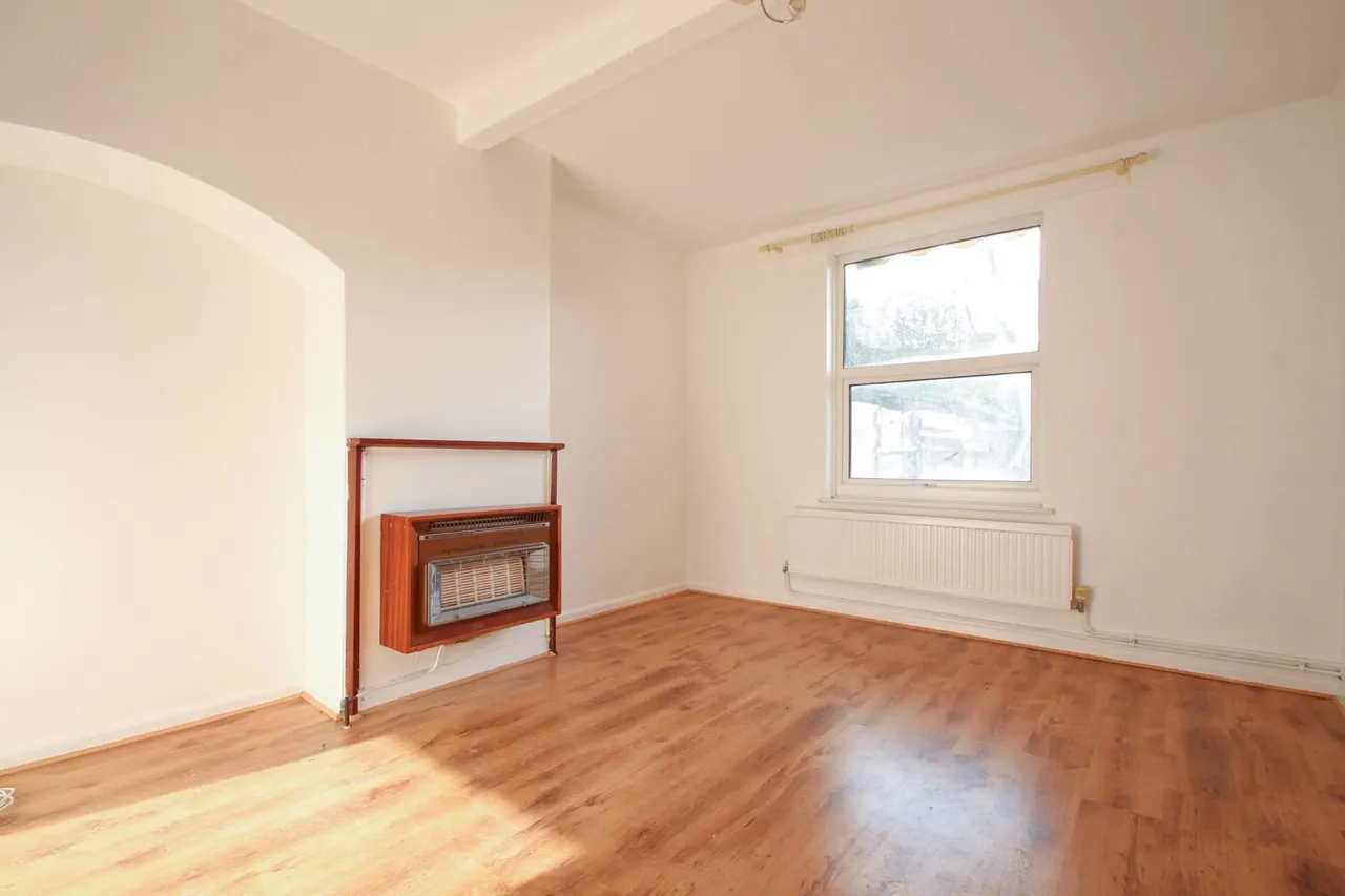 Farmfield Road, Bromley, photo 2