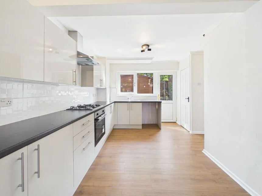 Hillside Crescent, Ashton-under-Lyne, OL6, photo 4