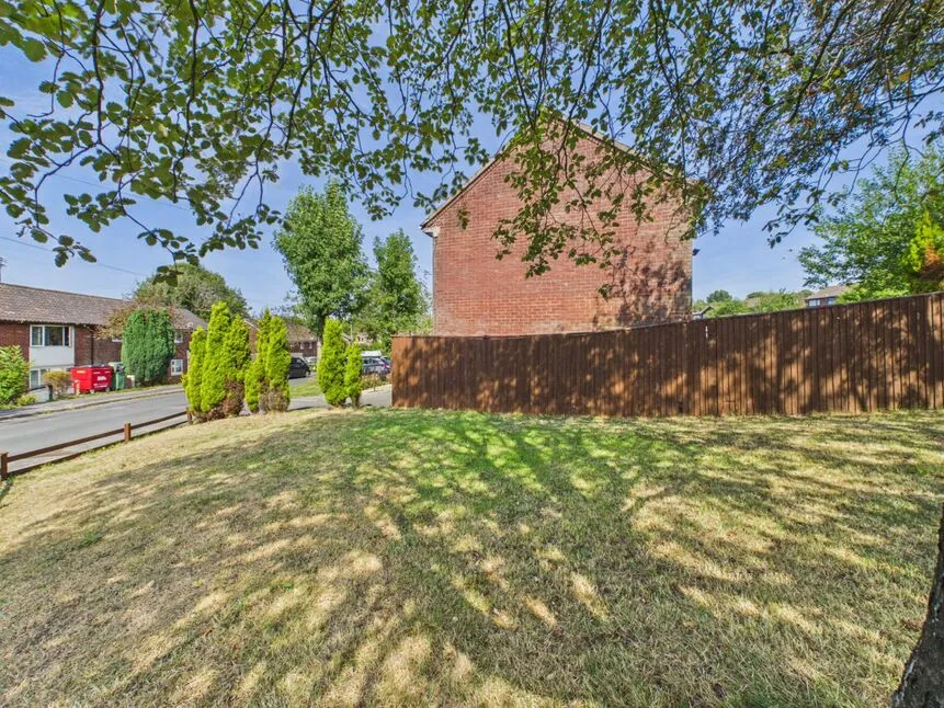 Hillside Crescent, Ashton-under-Lyne, OL6, photo 23