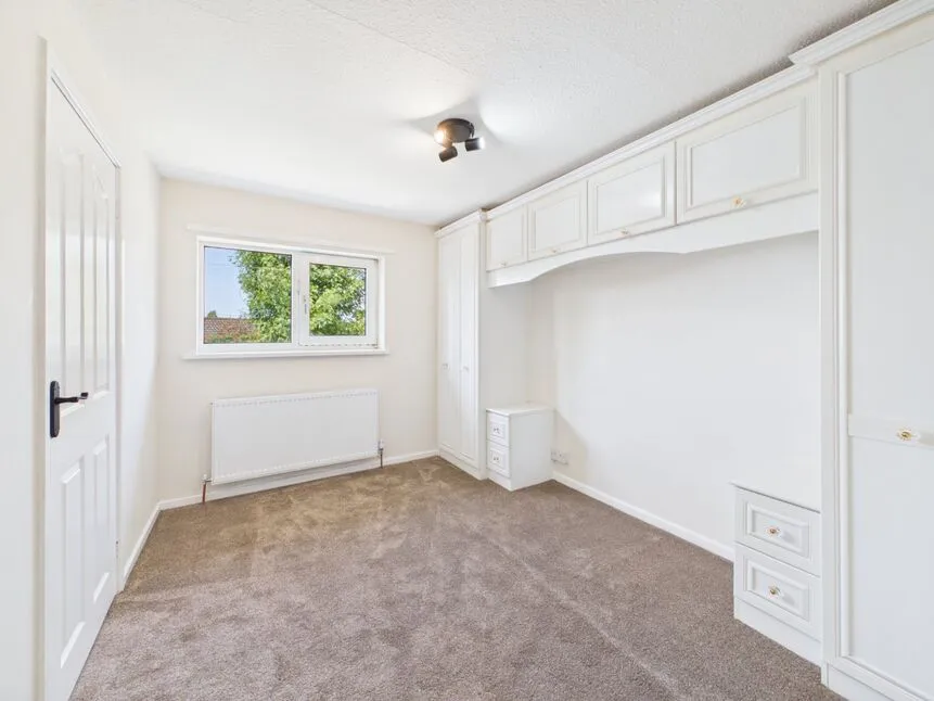 Hillside Crescent, Ashton-under-Lyne, OL6, photo 11