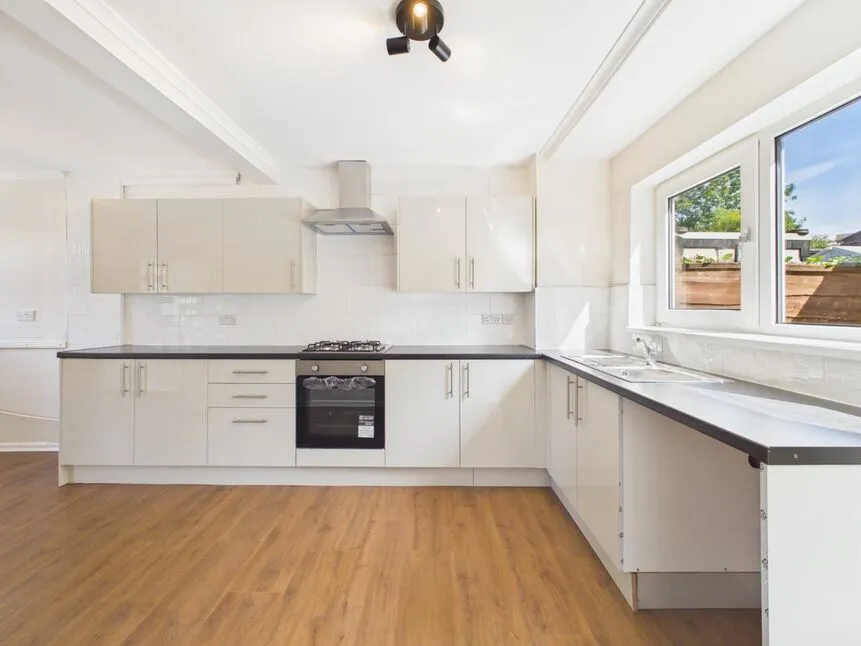 Hillside Crescent, Ashton-under-Lyne, OL6, photo 5
