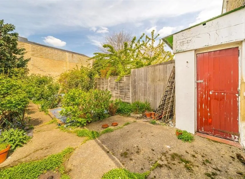 Edric Road, New cross, SE14, photo 2
