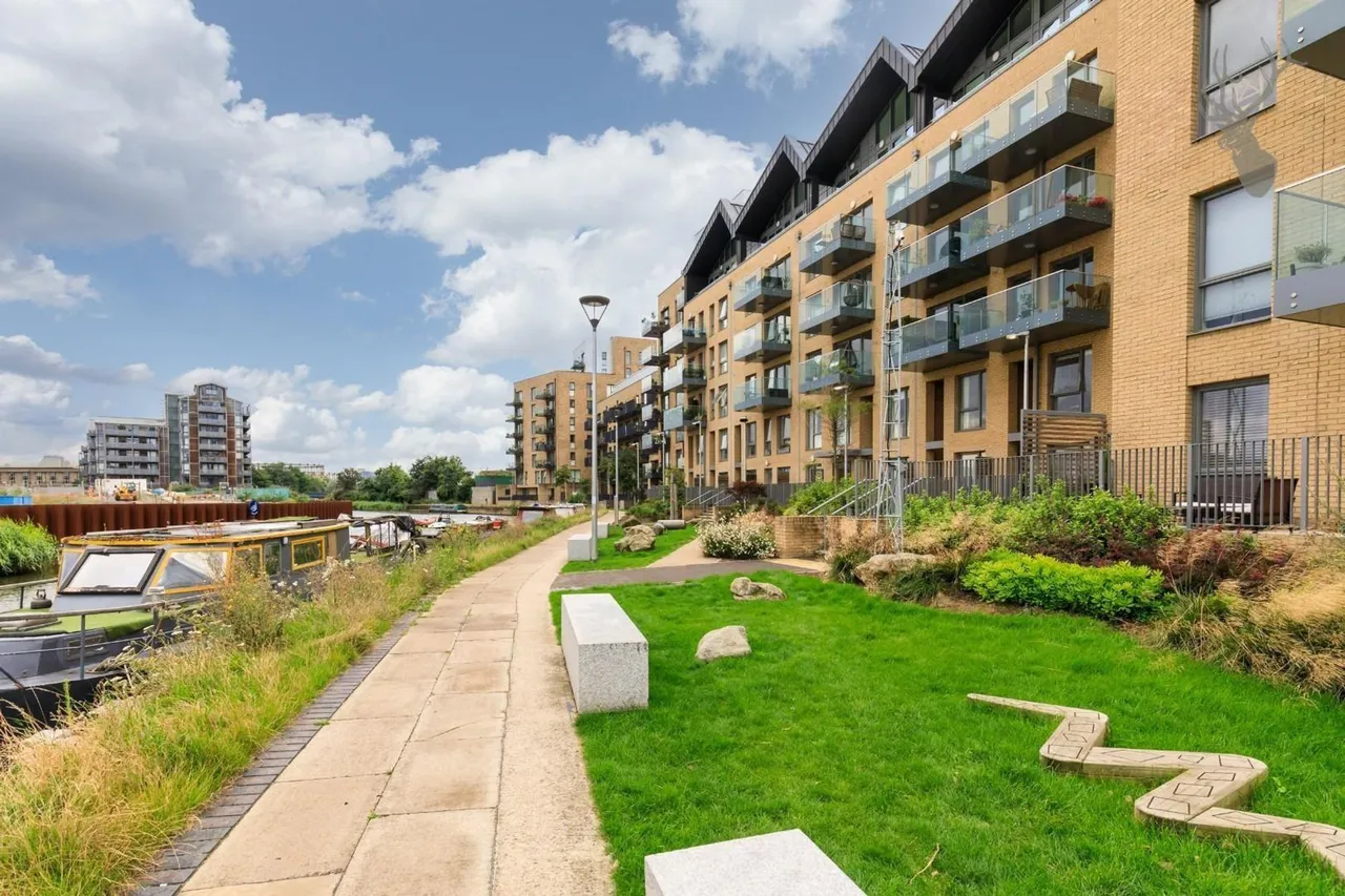 Bolinder Way, London, E3, photo 10