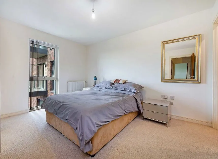 Shearwater Drive, Hendon, NW9, photo 5