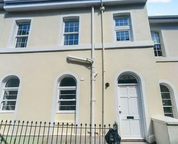 1 bed house to rent, Coburg Place, Torquay, TQ2