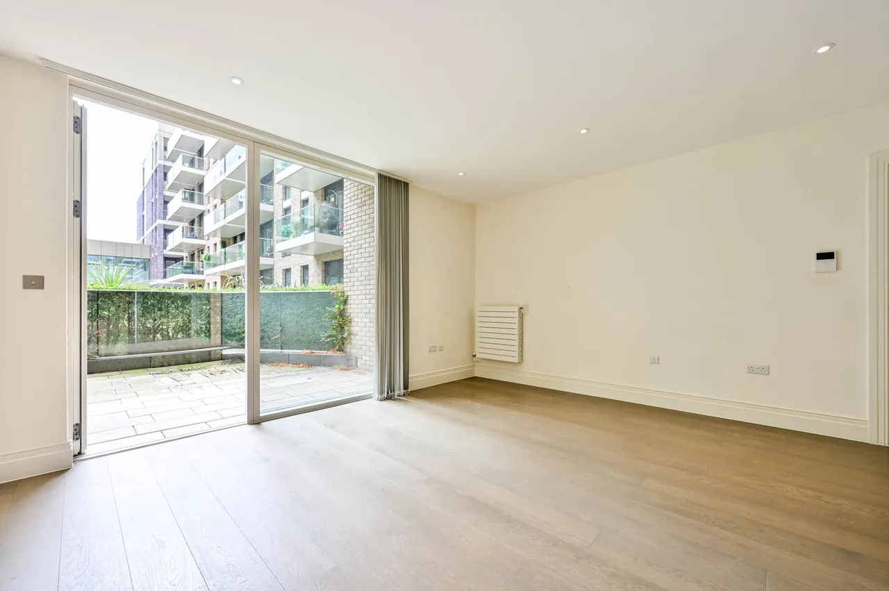 Flat 168, Hamond Court, Queenshurst Square, Kingston Upon Thames, photo 6
