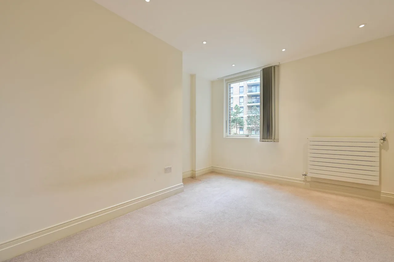 Flat 168, Hamond Court, Queenshurst Square, Kingston Upon Thames, photo 9