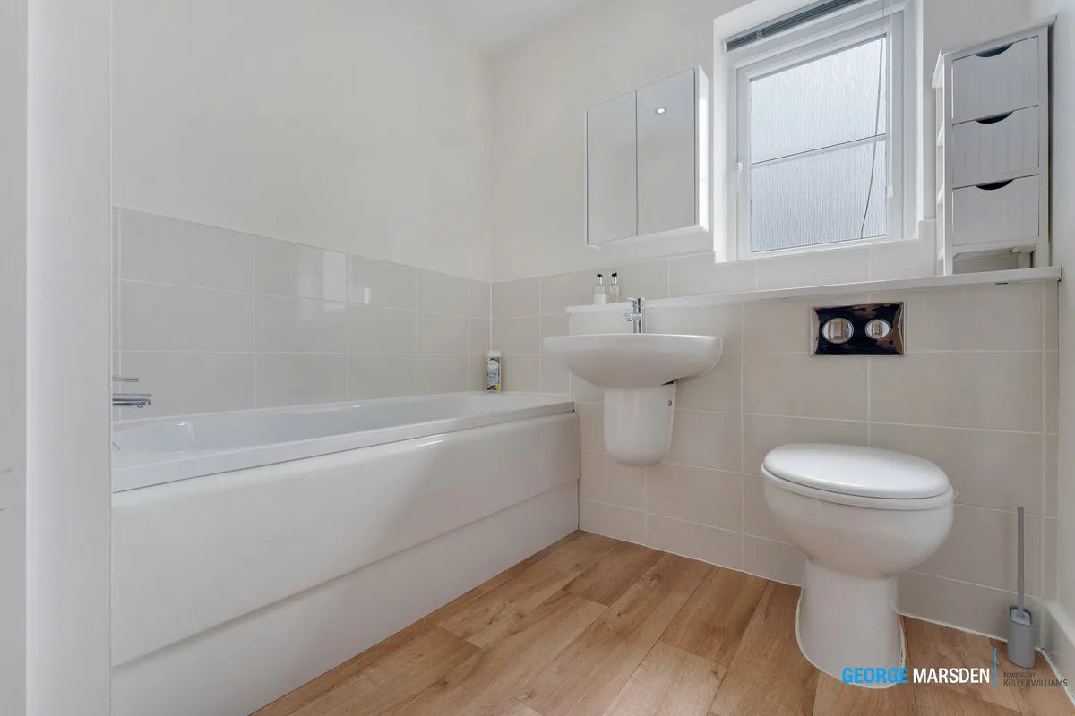 Wigan, WN3, photo 24