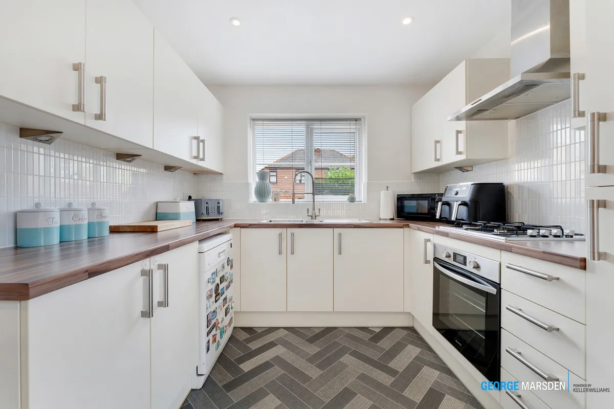 Wigan, WN3, photo 12