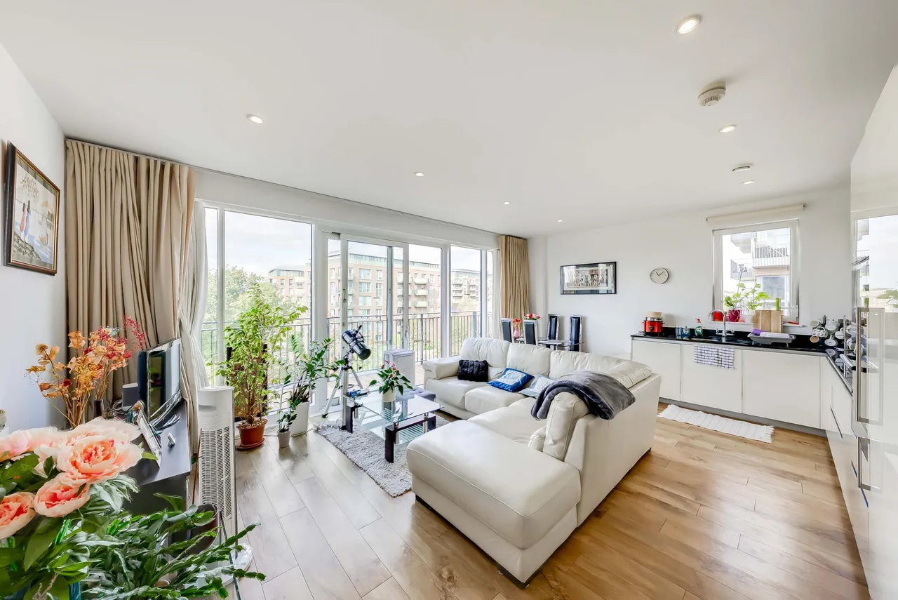 Embry Road, London, SE9, photo 7