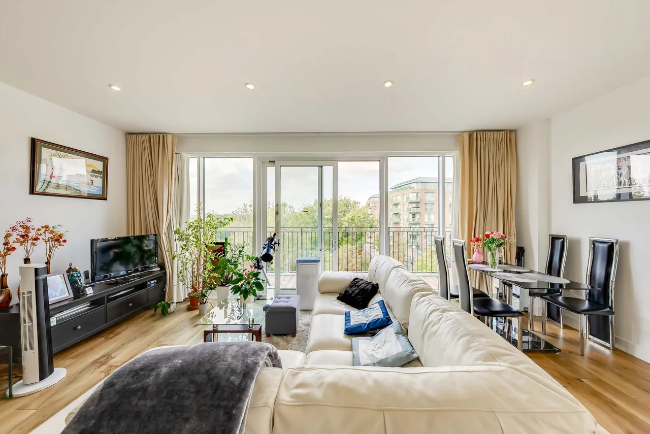 Embry Road, London, SE9, photo 6