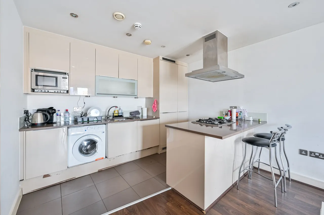 23 Jacobs Court, 19 Plumbers Row, London, photo 5
