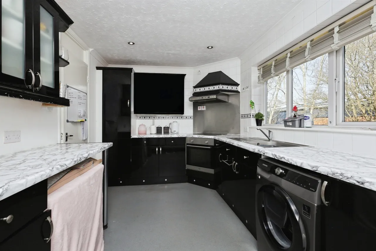 The Holt, Hailsham, BN27, photo 5