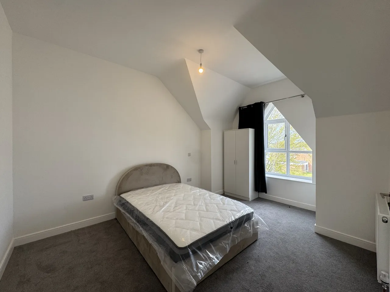 Francis Avenue, Aylesbury, HP21, photo 7