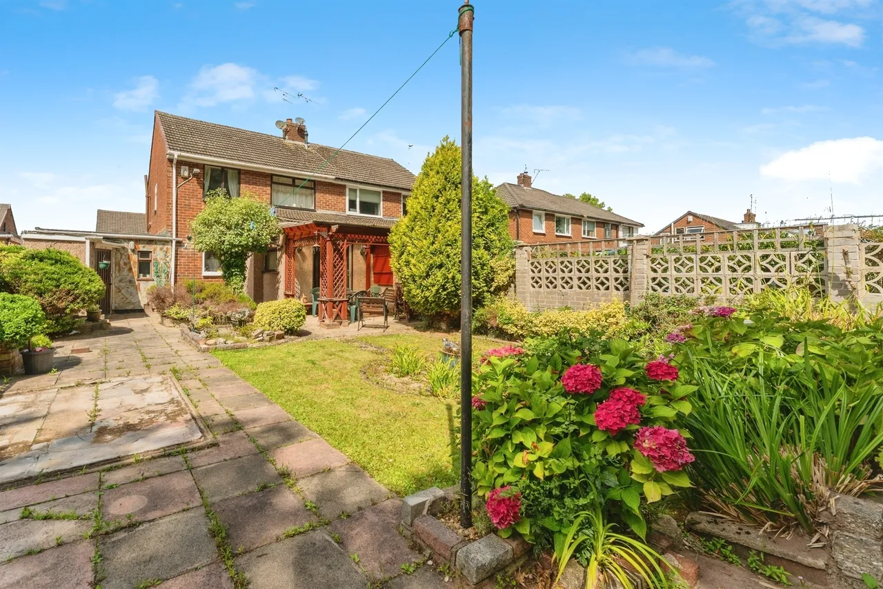 Birkett Avenue, Ellesmere Port, CH65, photo 17