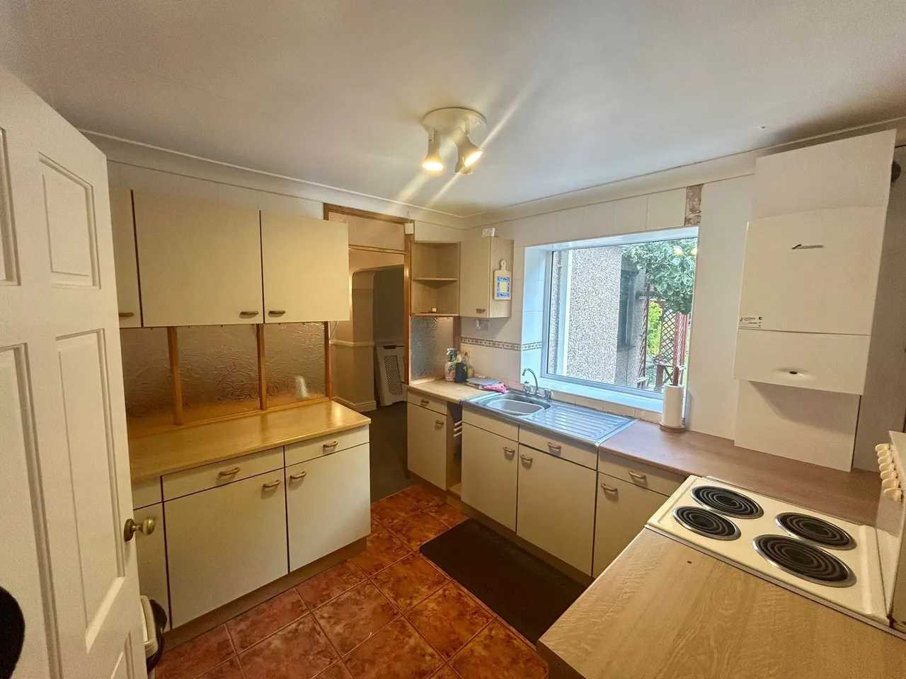 Birkett Avenue, Ellesmere Port, CH65, photo 4