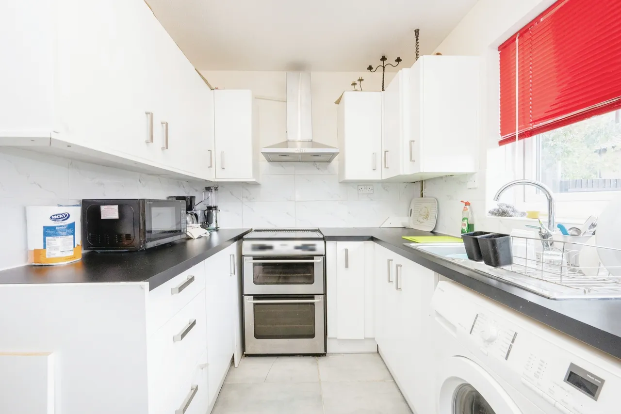 Alburgh Close, Bedford, Bedfordshire, MK42, photo 4