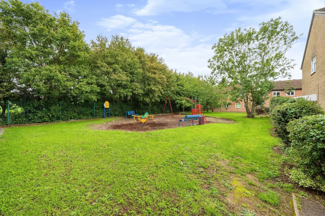 Alburgh Close, Bedford, Bedfordshire, MK42, photo 14