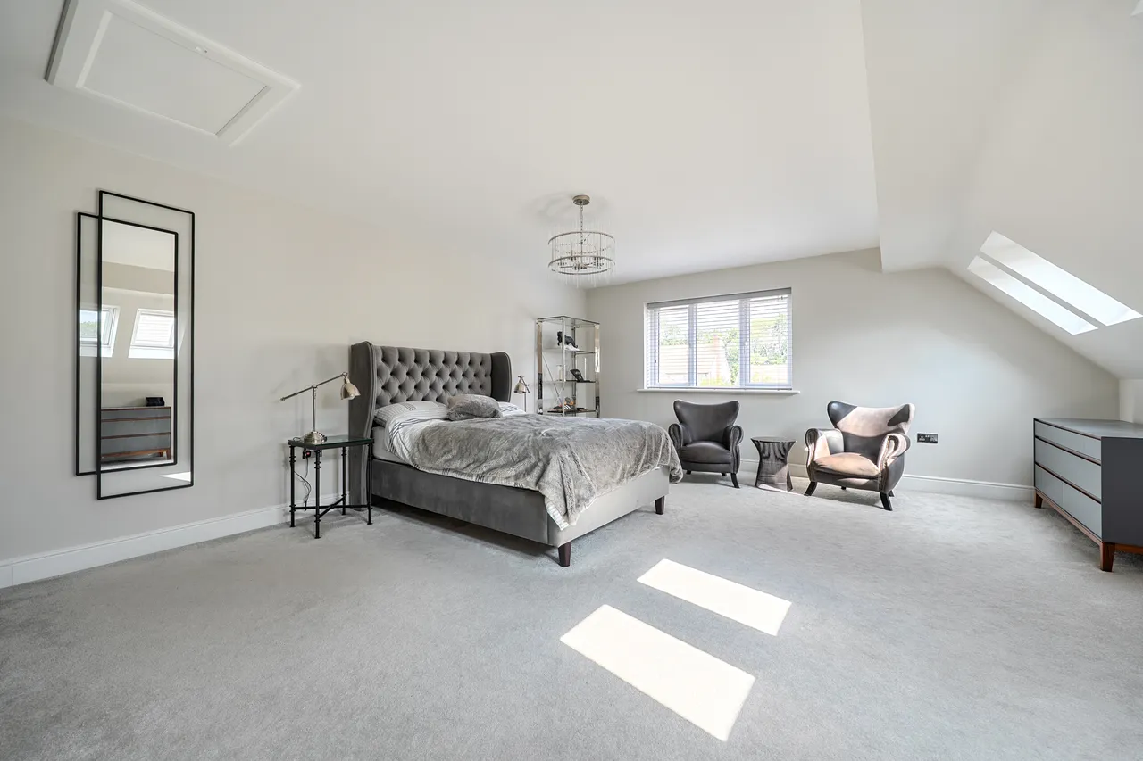 Hoadley Avenue, Burgess Hill, RH15, photo 9