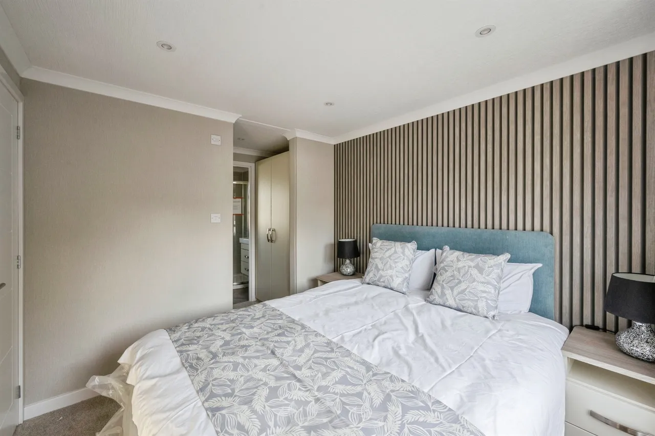 Sandtoft Road, Belton, Doncaster, photo 7