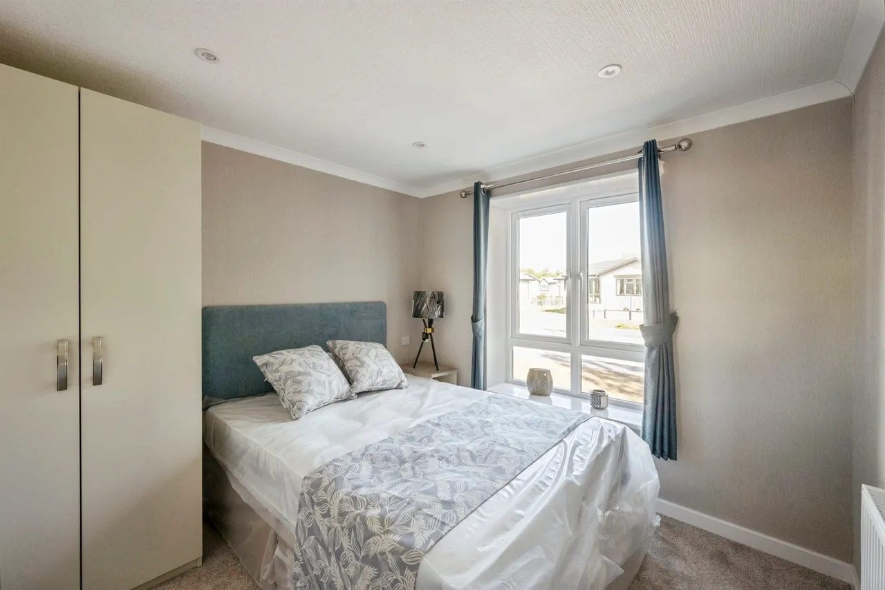 Sandtoft Road, Belton, Doncaster, photo 10