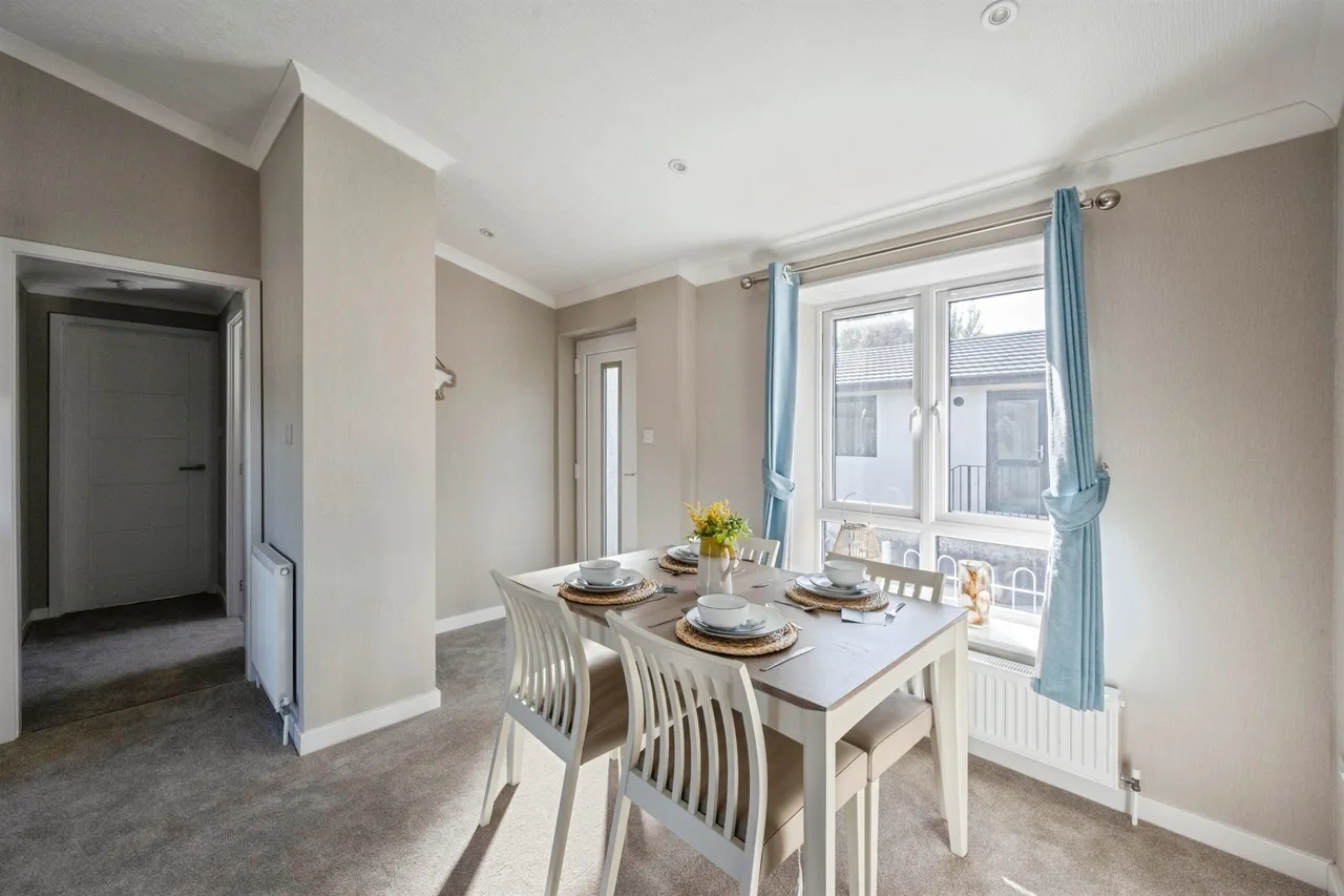 Sandtoft Road, Belton, Doncaster, photo 6