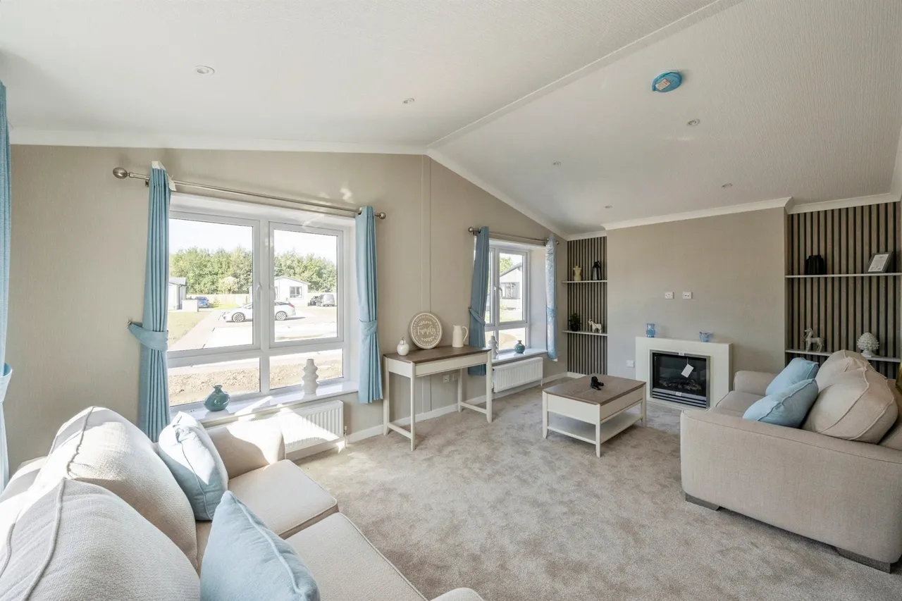 Sandtoft Road, Belton, Doncaster, photo 3