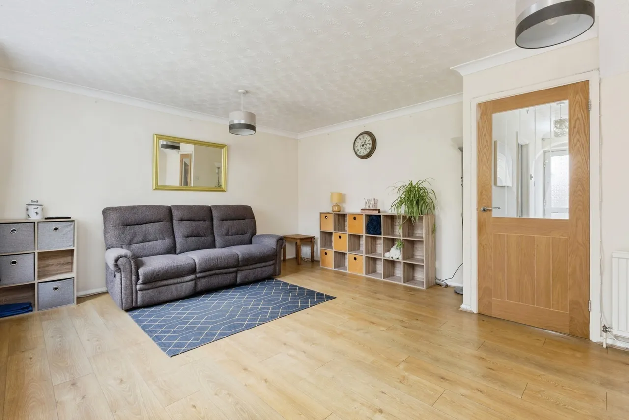 Queens Court, Attleborough, Norfolk, NR17, photo 5