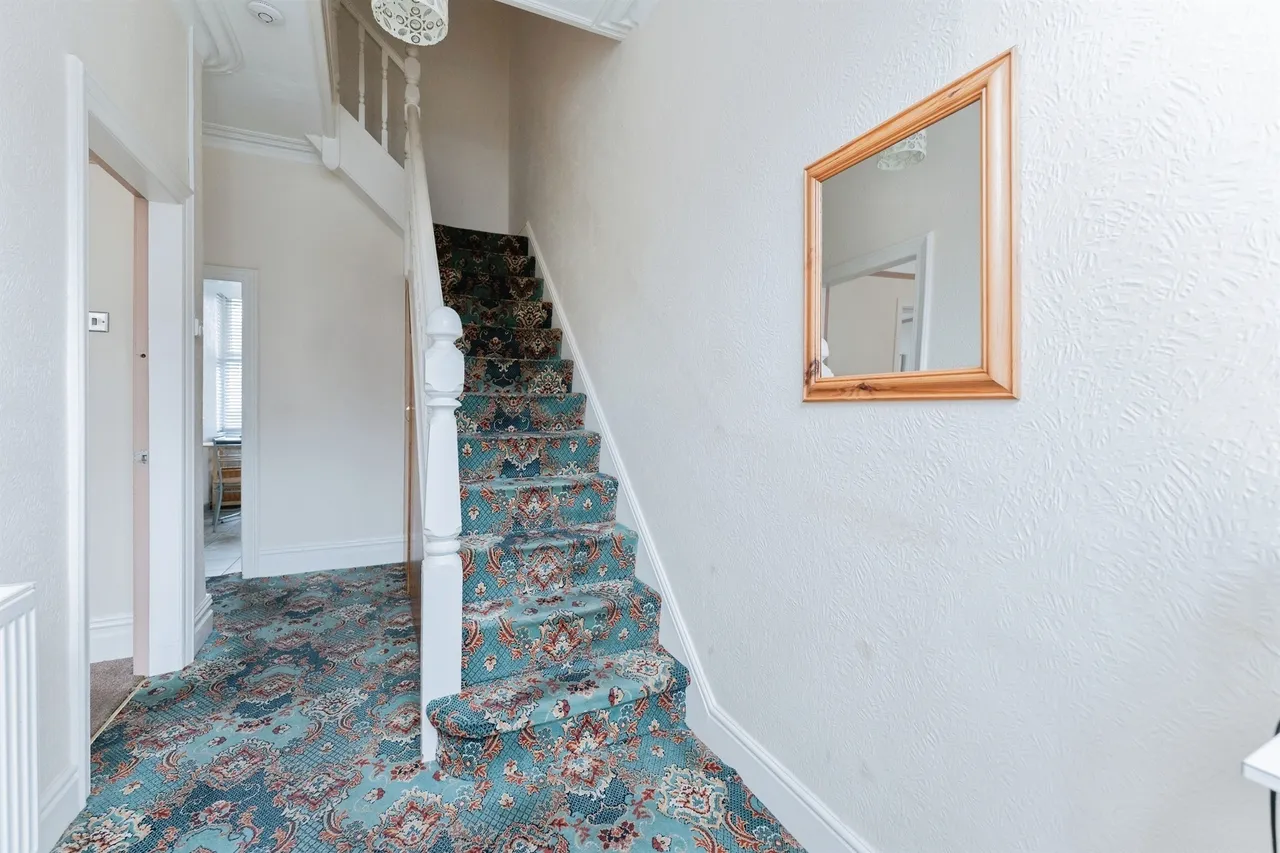 Waring Avenue, Tranmere, CH42, photo 19