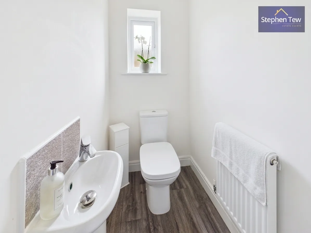 Lea Green Drive, Blackpool, FY4, photo 8