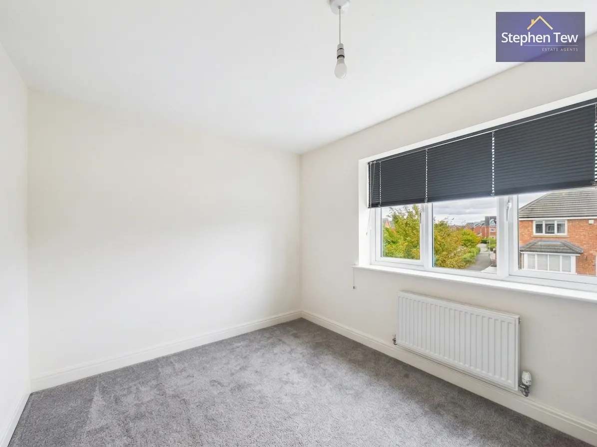 Lea Green Drive, Blackpool, FY4, photo 9