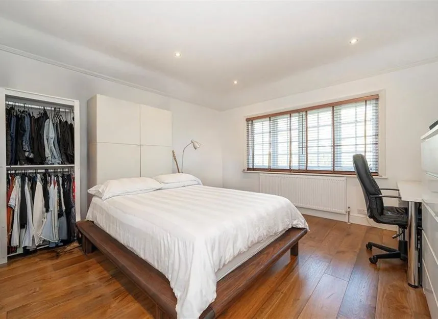 Hampton Road, Hampton Road, TW11, photo 11