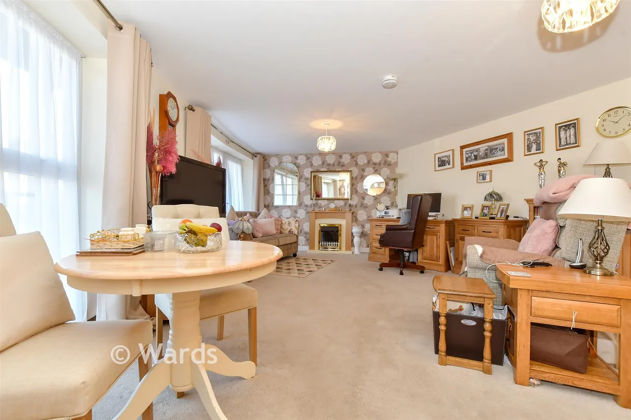 Elkington House, Dover, CT16, photo 3