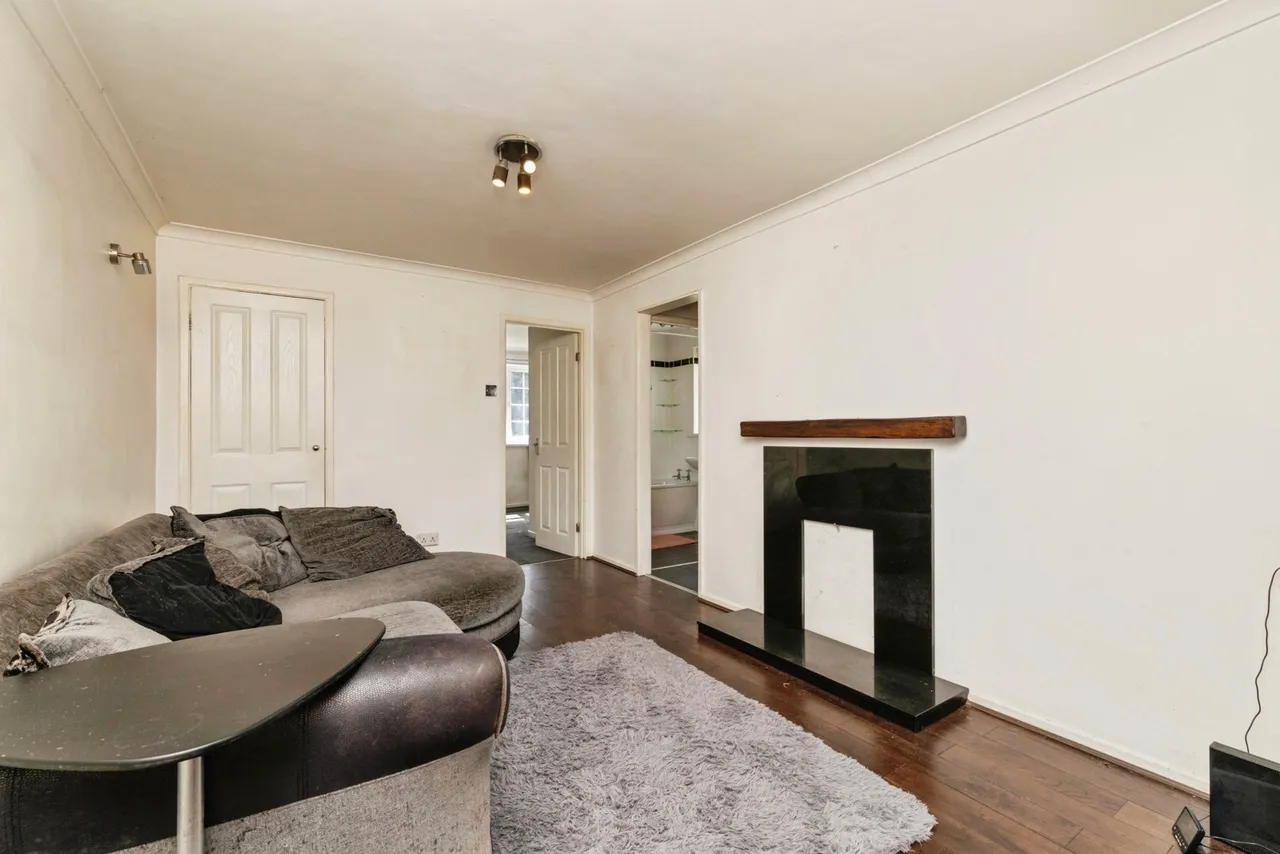 Slaley Close, Gateshead, Tyne and Wear, NE10, photo 4