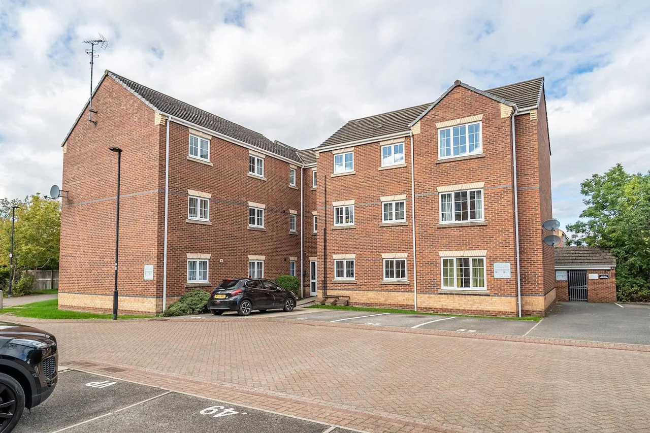 2 bed flat for sale, Beckett Drive, Osbaldwick