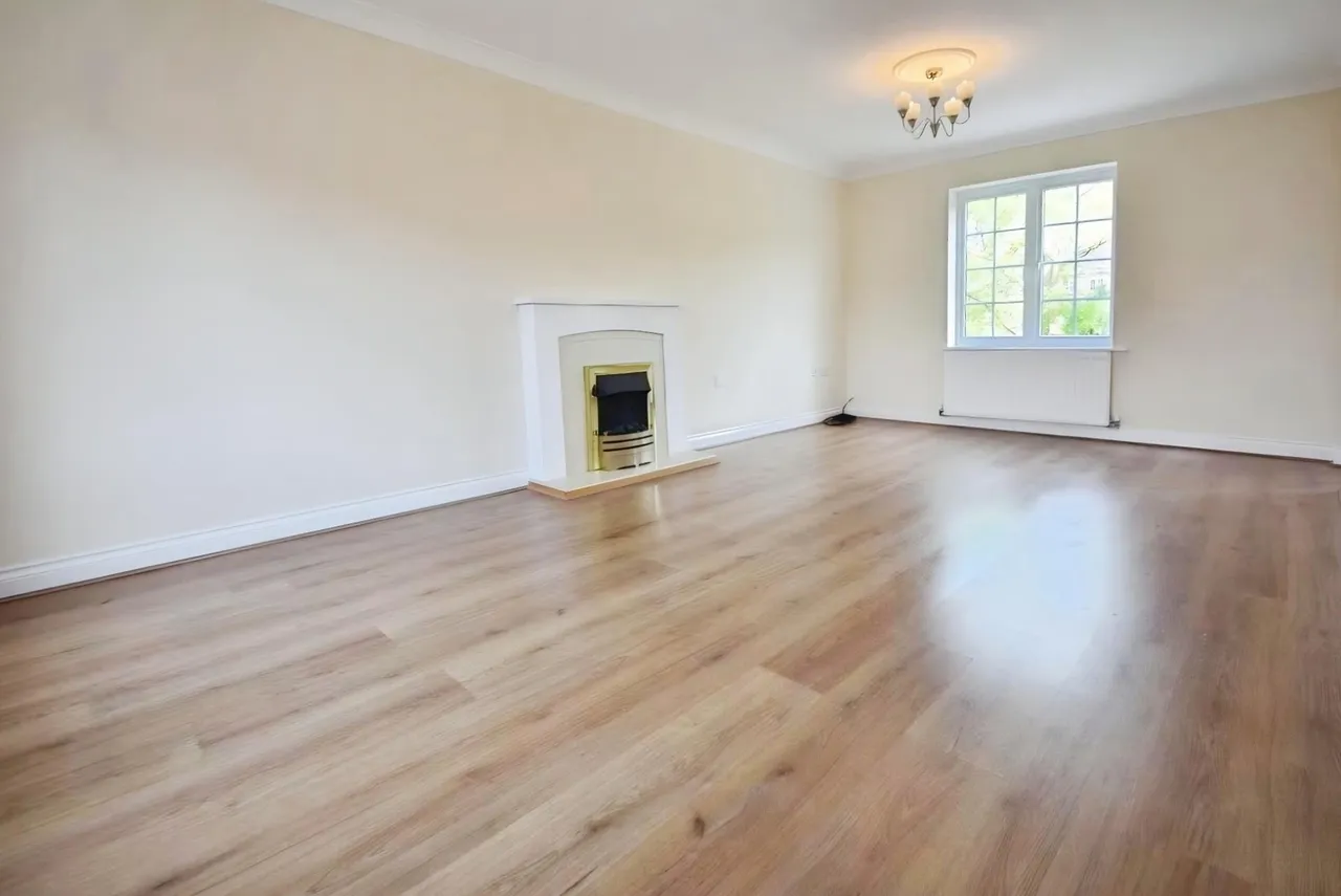 Tinus Avenue, Hampton Vale, Peterborough, PE7, photo 2