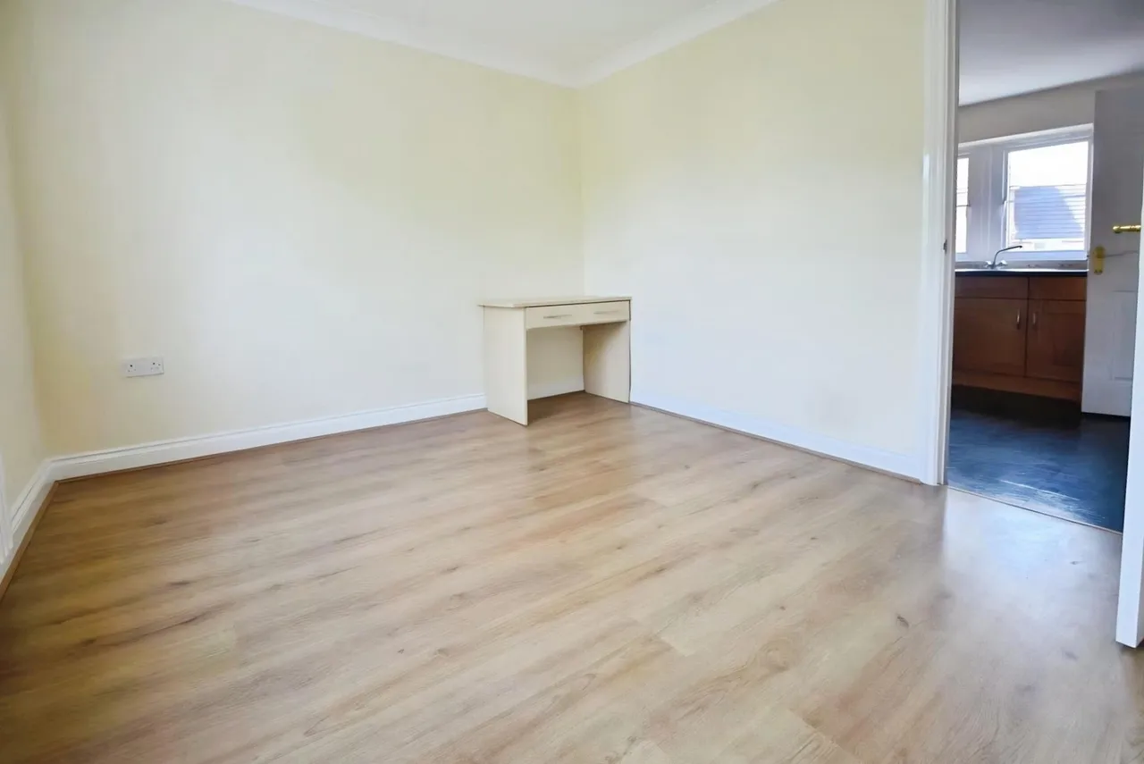 Tinus Avenue, Hampton Vale, Peterborough, PE7, photo 5