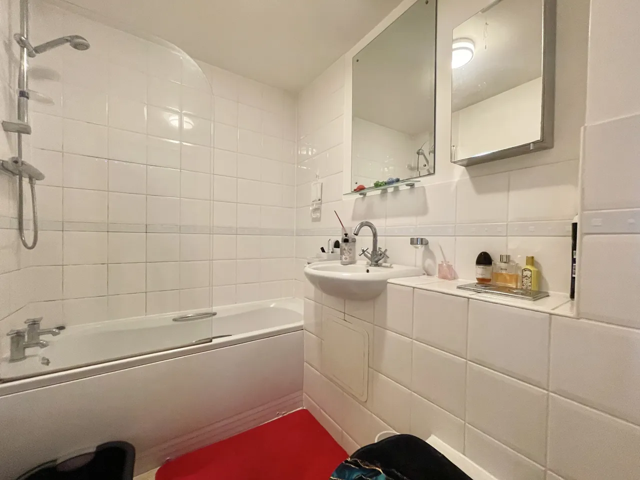 Commonwealth Drive, Crawley, RH10, photo 8