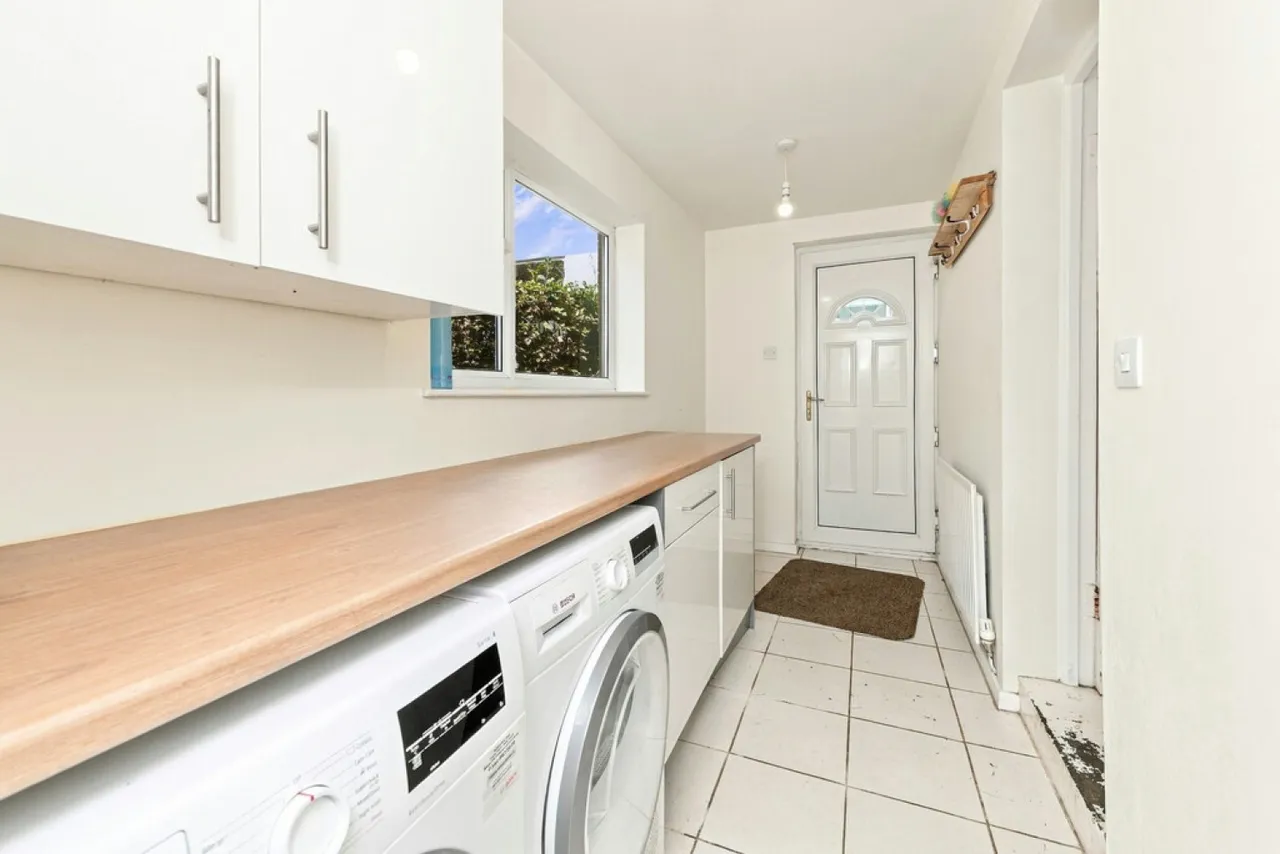 Greenfield Road, Holmfirth, HD9, photo 16