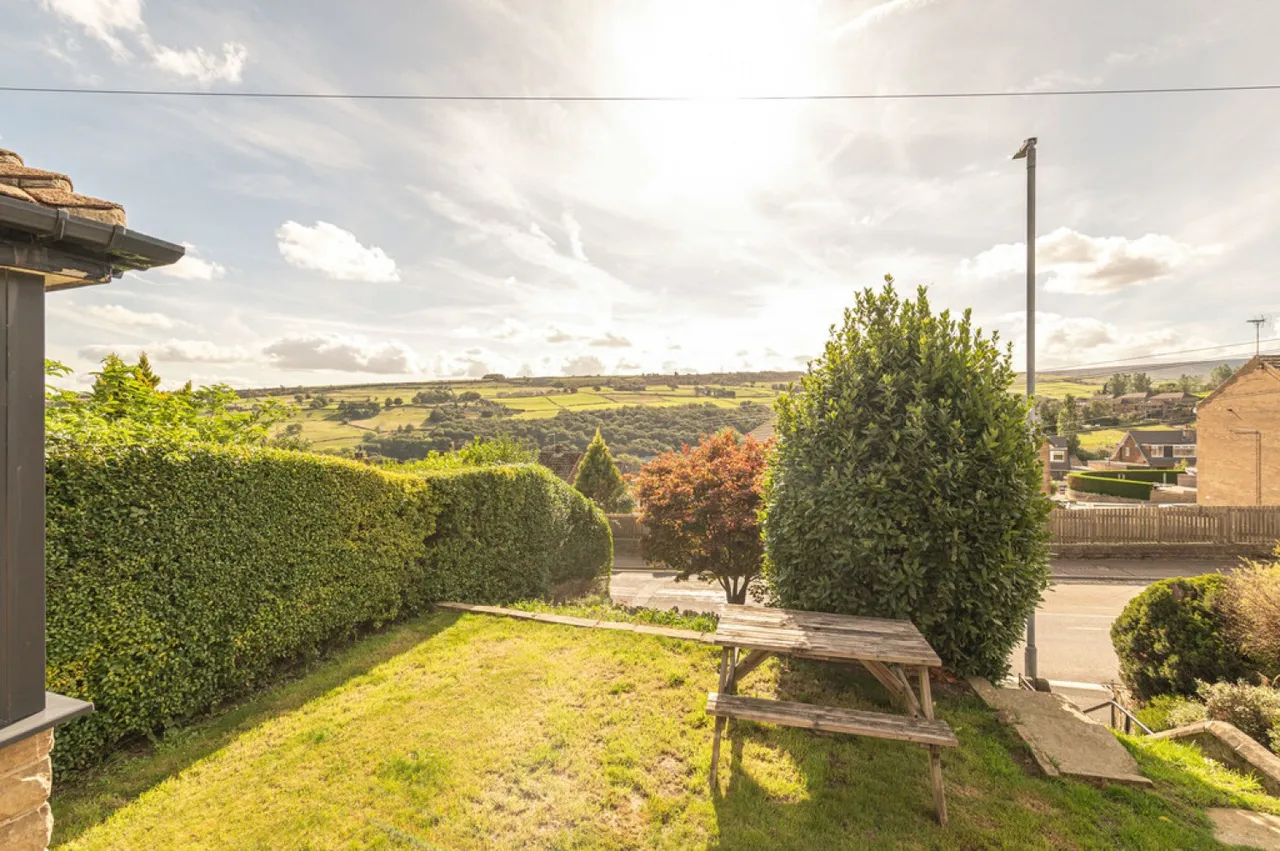 Greenfield Road, Holmfirth, HD9, photo 6