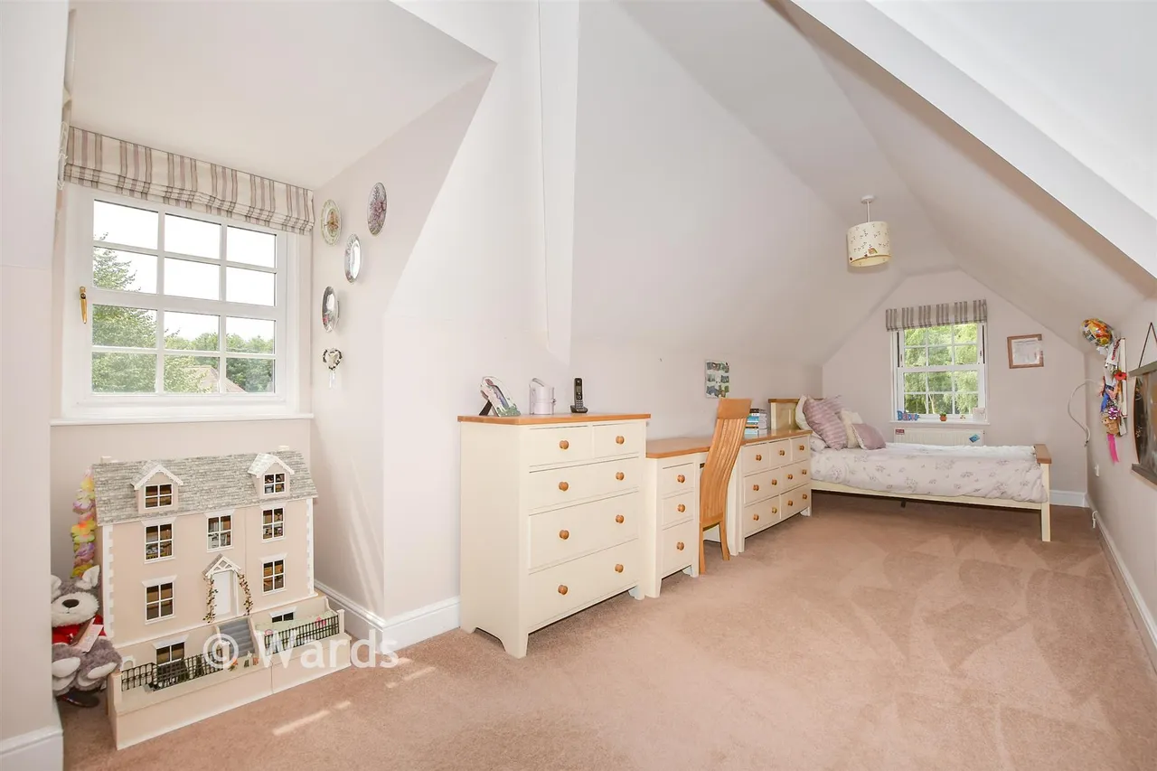 Hollandbury Park, Kings Hill, ME19, photo 21