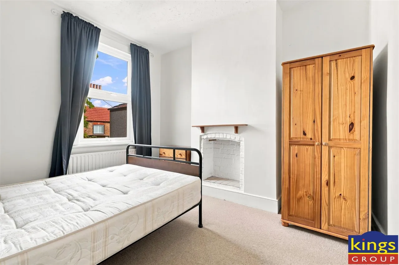 Hatherley Road, London, photo 9
