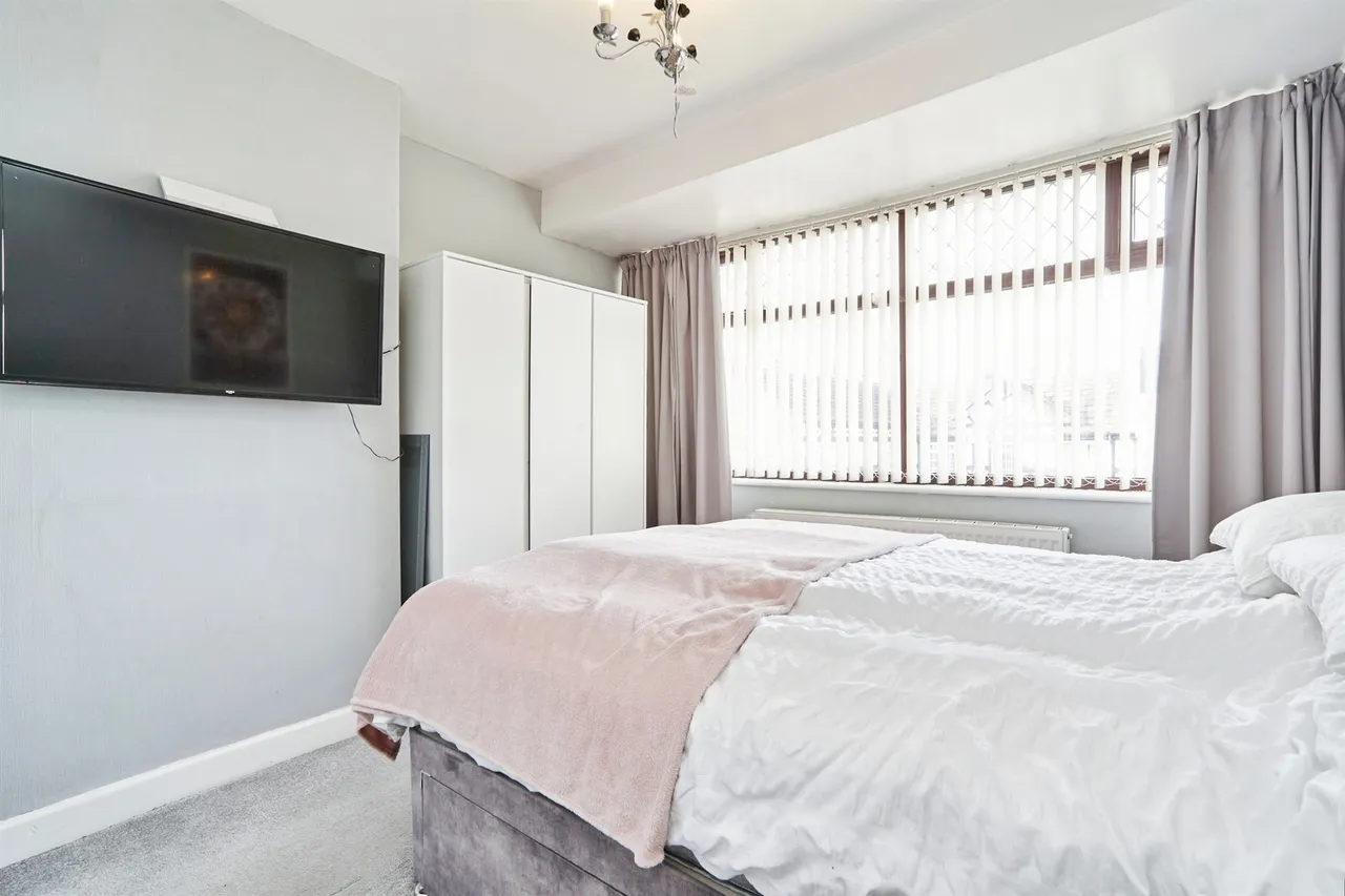 Stonebridge Lane, Leeds, photo 10