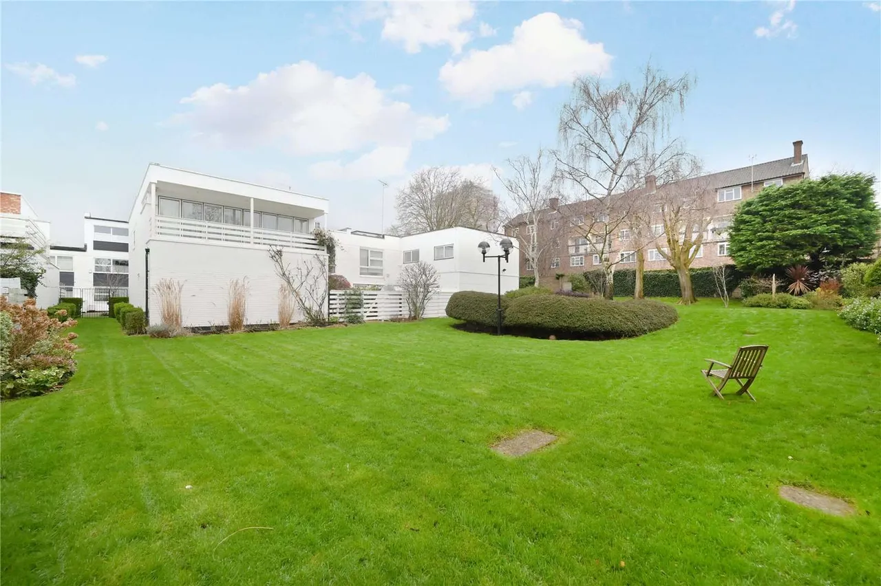King Henrys Road, Primrose Hill, London, NW3 3SL, photo 2