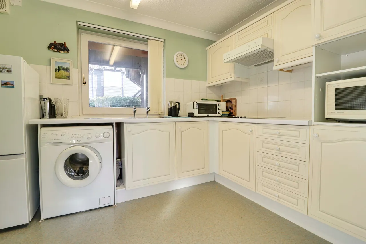High Wych Road, Sawbridgeworth, CM21, photo 3