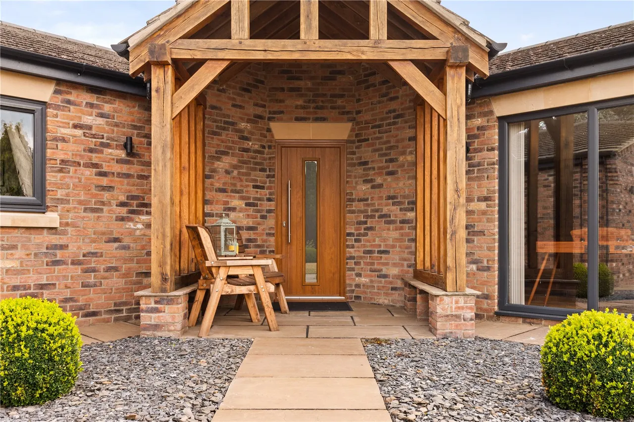 Akeferry Road, Haxey, photo 7